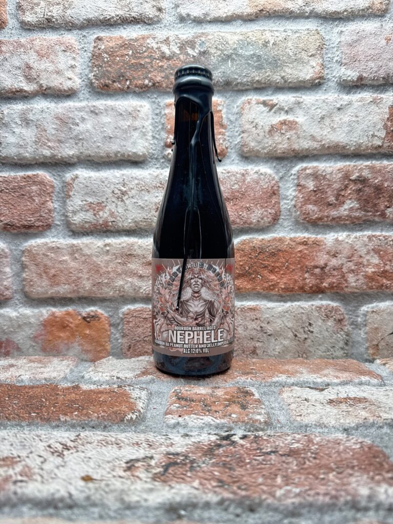 Nephele Stout