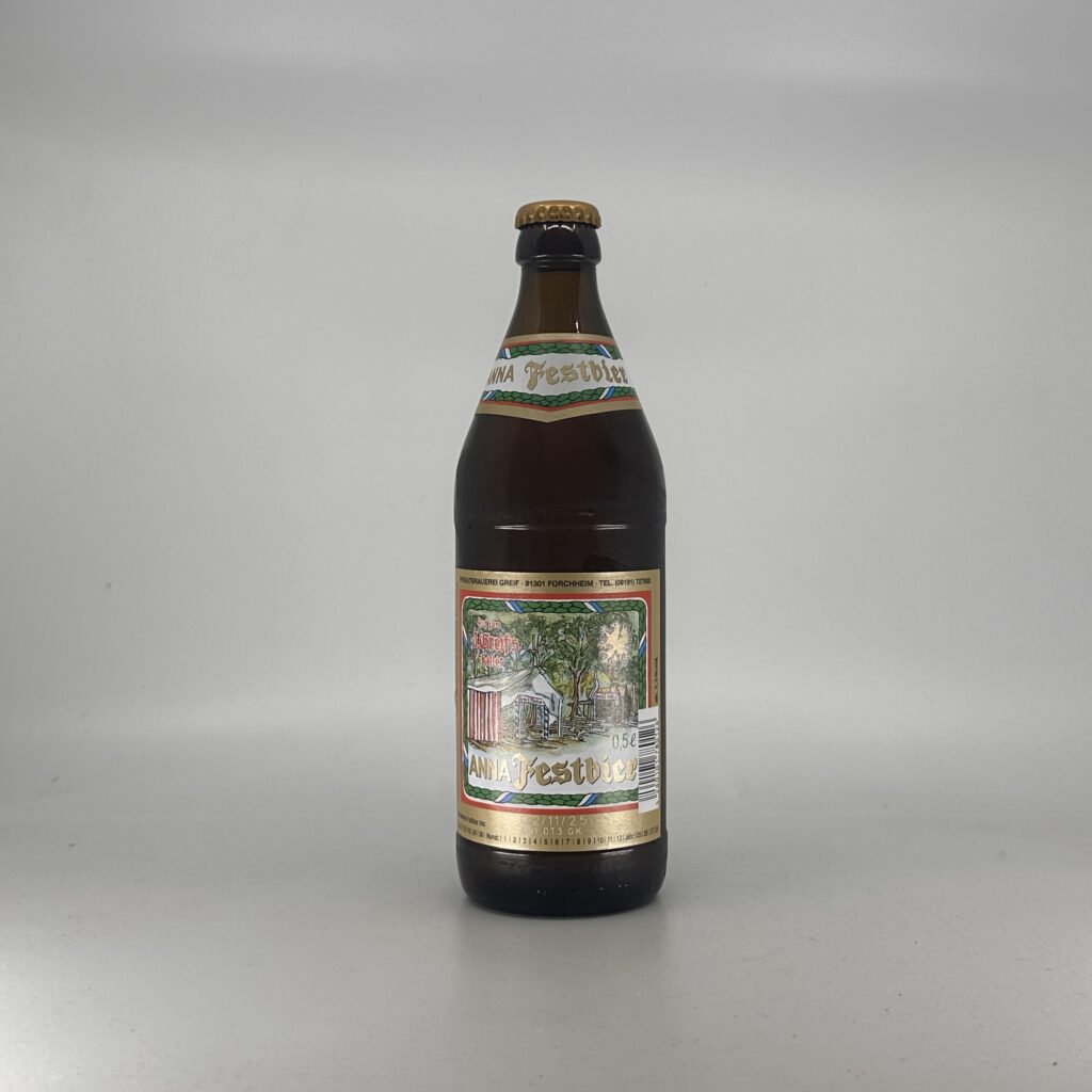 Anna Festbier '25