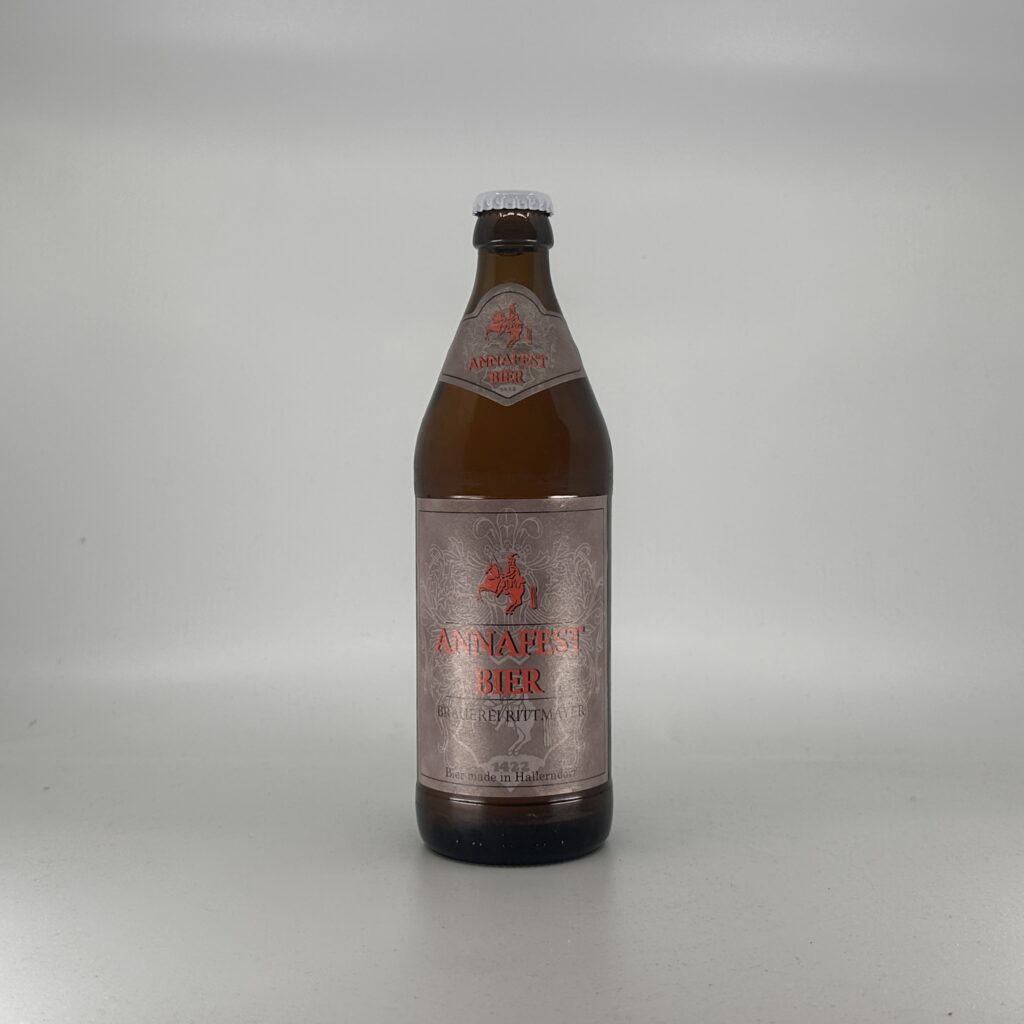 Anna Festbier '25
