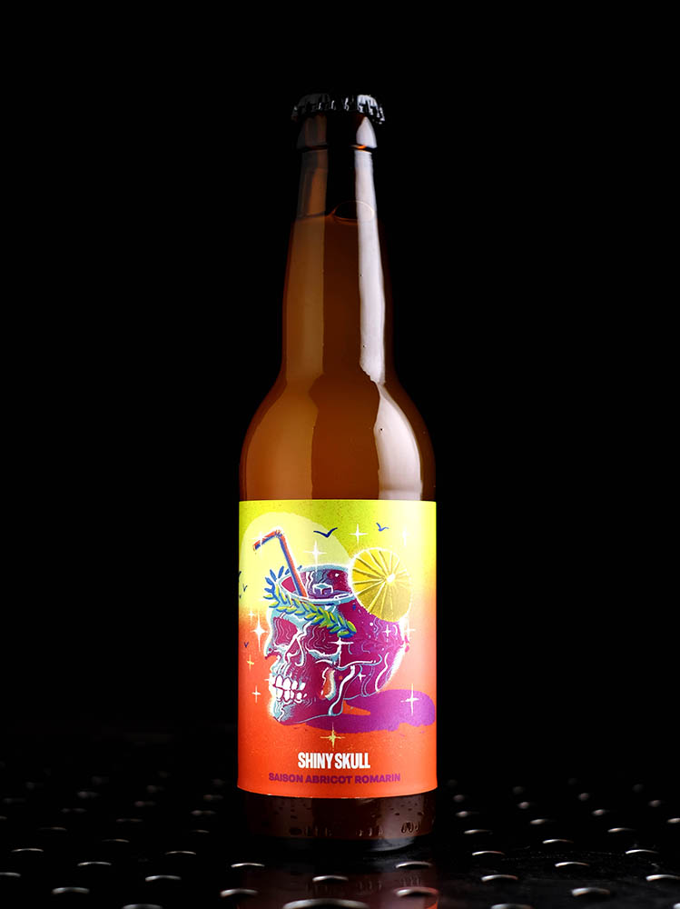 Hoppy Road | Shiny Skull | Saison Mixte Abricot Romarin | 5,3%