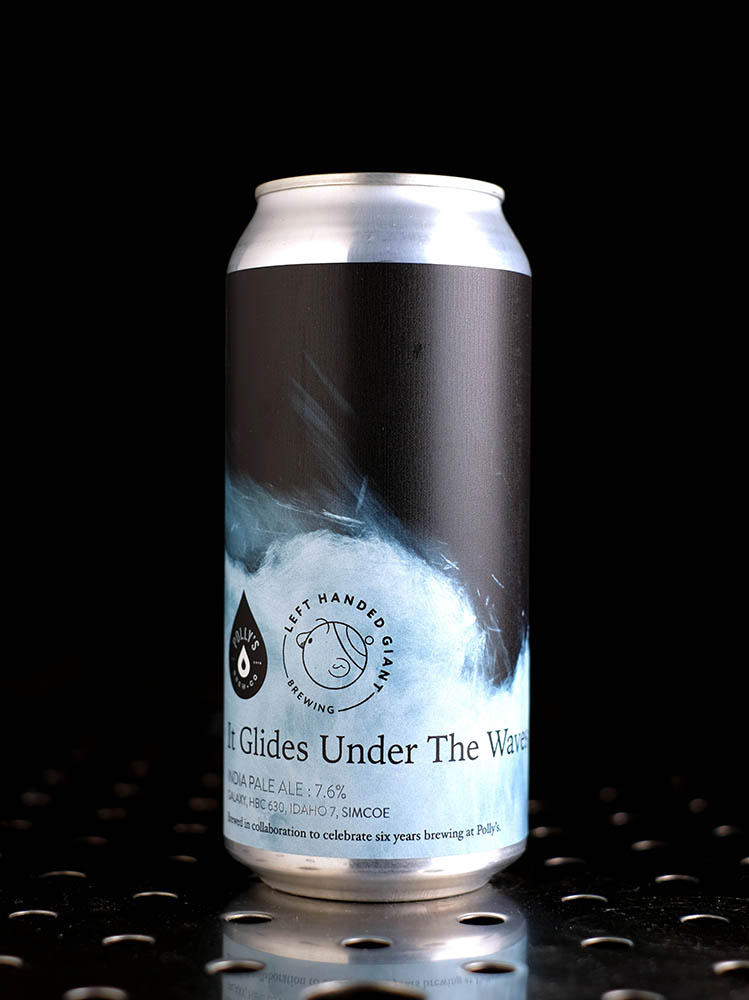 Polly’s x LHG | It Glides Under the Waves | IPA | 7,6%