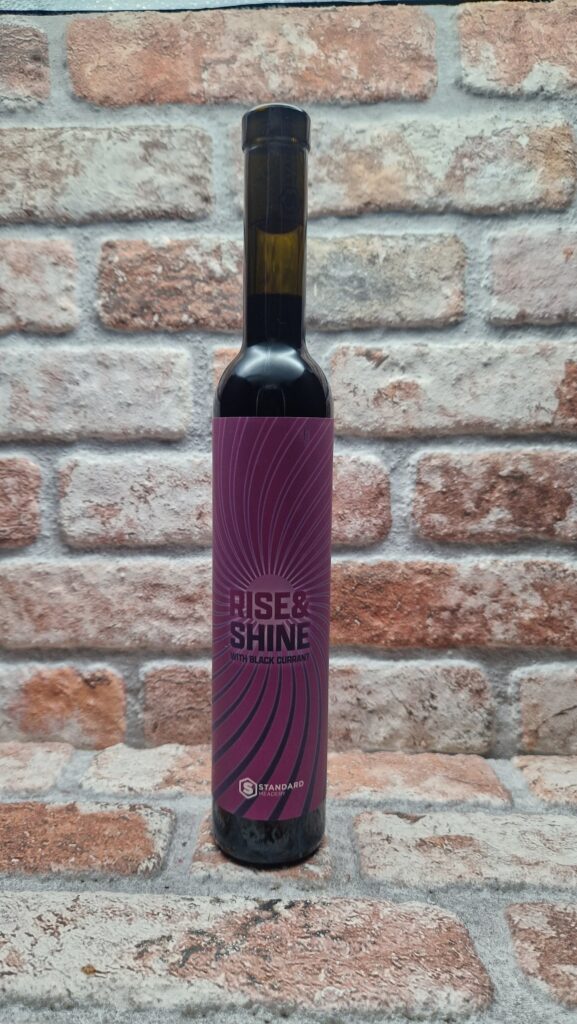 Rise & Shine w/ Black Currant Medebier